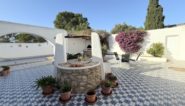 Resa estates ibiza for sale te koop villa huis zwembad san jose patio.jpeg